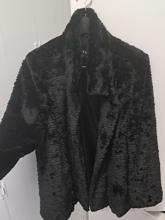 Novelti Jackets & Blazers - Novelti Black Teddy Faux Fur Jacket